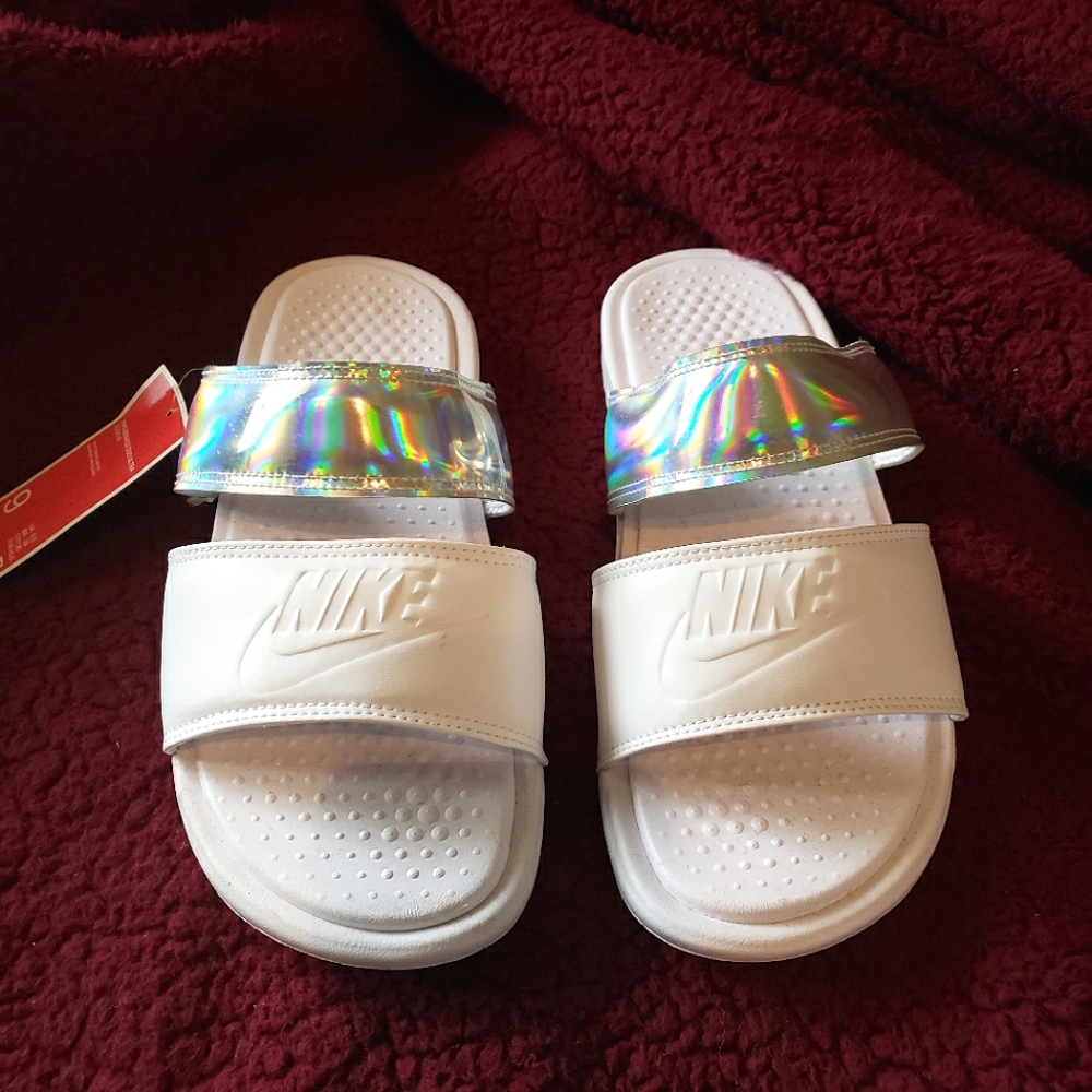 NIKE Benassi Duo Ultra Slides - White